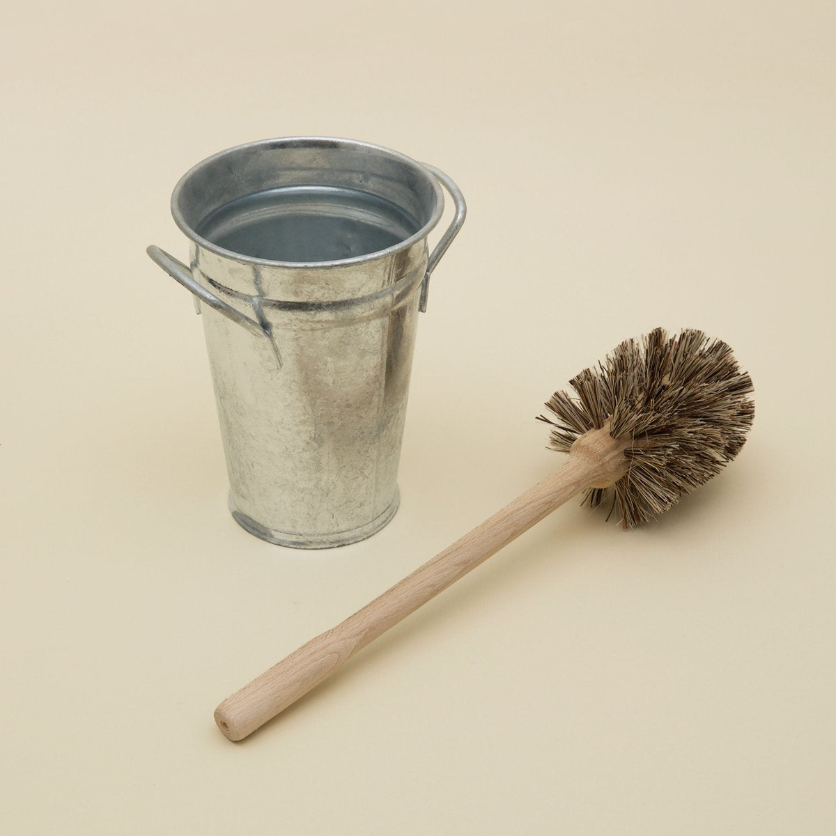 Toilet Brush with Bucket